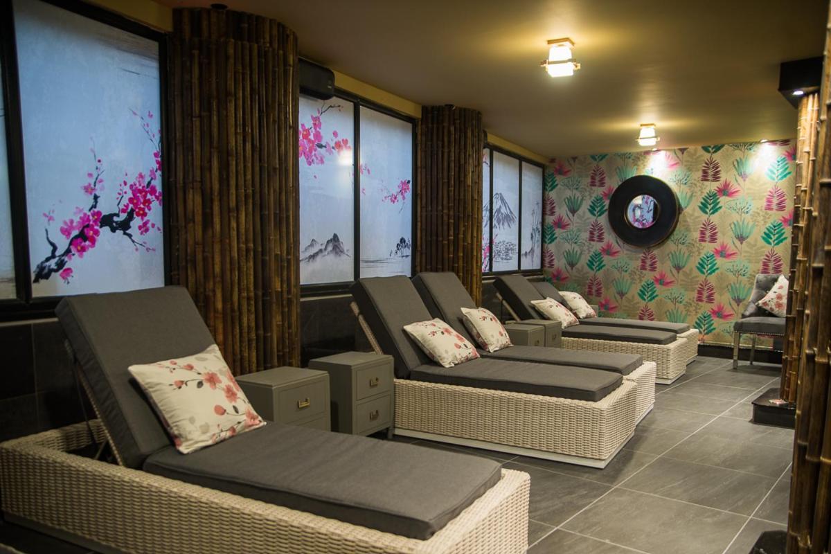 Holyrood Hotel - Leisure Centre & The Spa At Orchids Bundoran Esterno foto