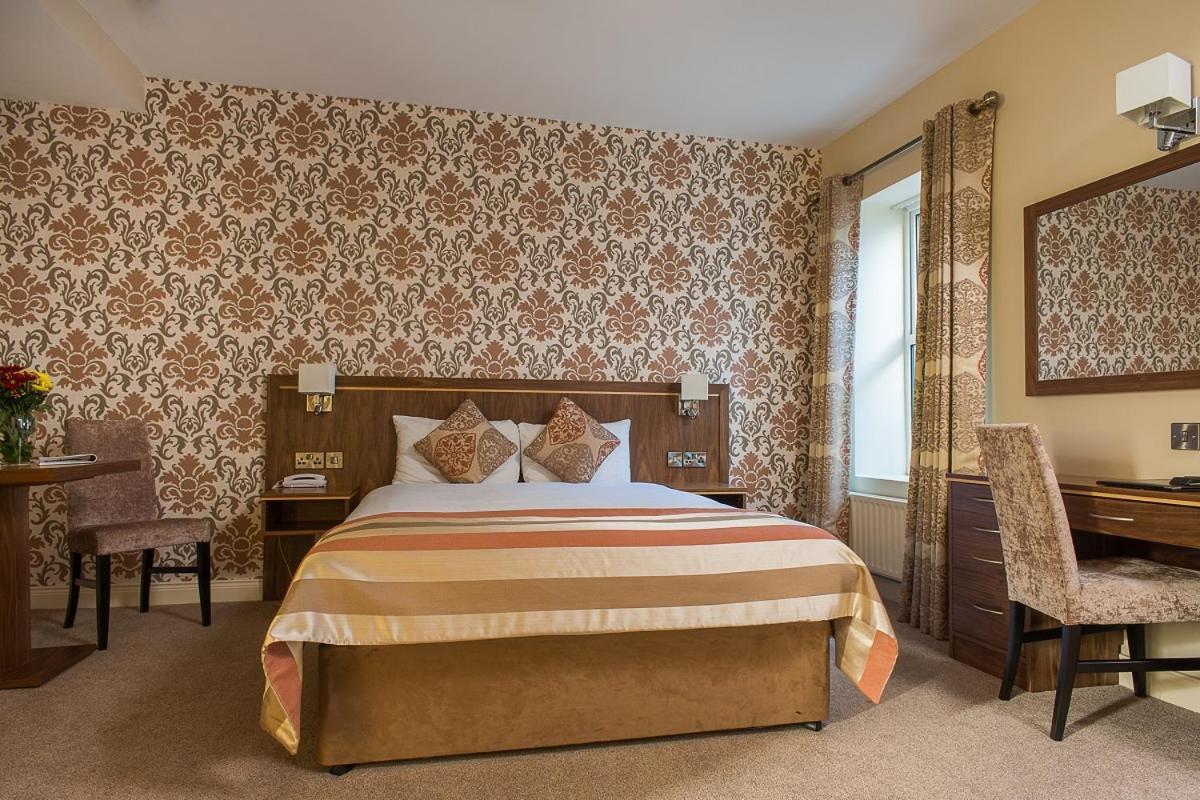 Holyrood Hotel - Leisure Centre & The Spa At Orchids Bundoran Esterno foto
