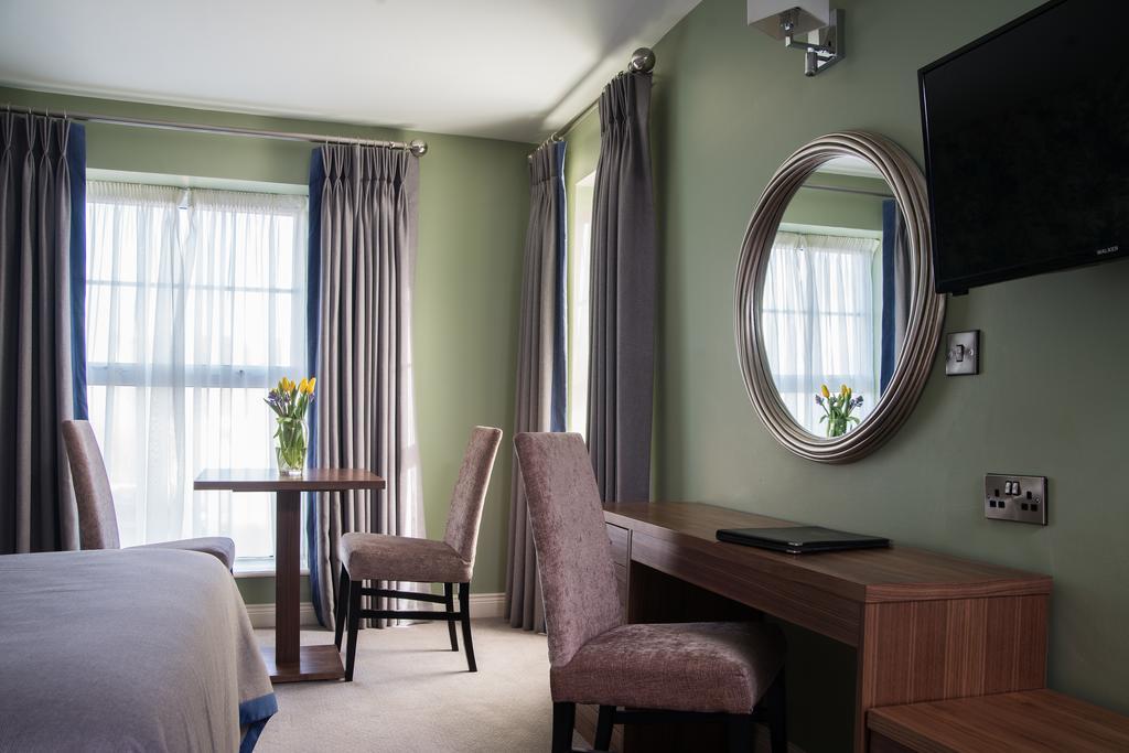 Holyrood Hotel - Leisure Centre & The Spa At Orchids Bundoran Esterno foto