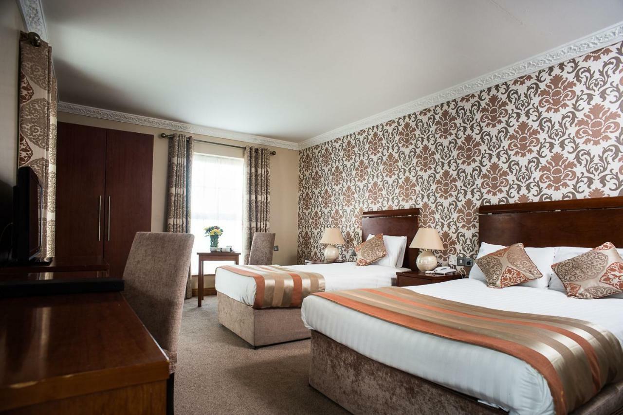 Holyrood Hotel - Leisure Centre & The Spa At Orchids Bundoran Esterno foto